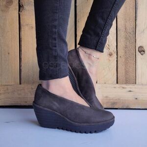 Fly London | Women’s Dark Brown Suede Yaz Ballerina Wedge Pump Euro Sz 39 US 8.5